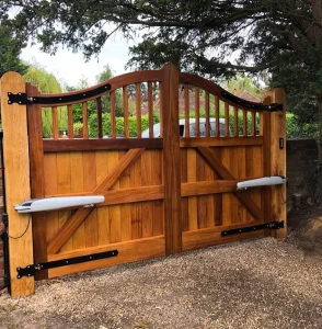 electric wooden gates