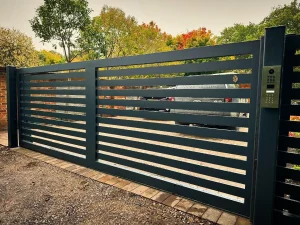 aluminium slatted electric gate